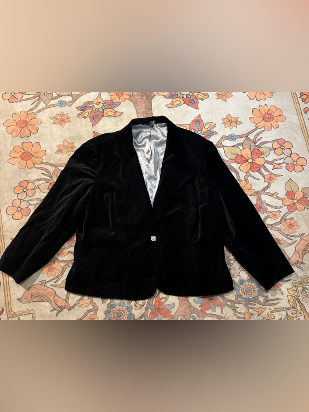 Briggs New York Black Velvet Blazer